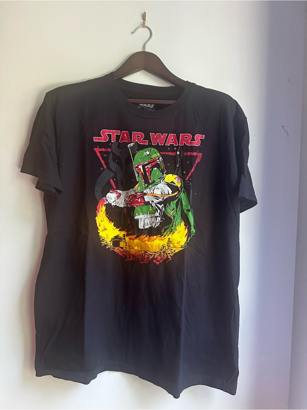 NEW- NWOT - Star Wars Boba Fett Graphic Tee - Black with Green & Yellow